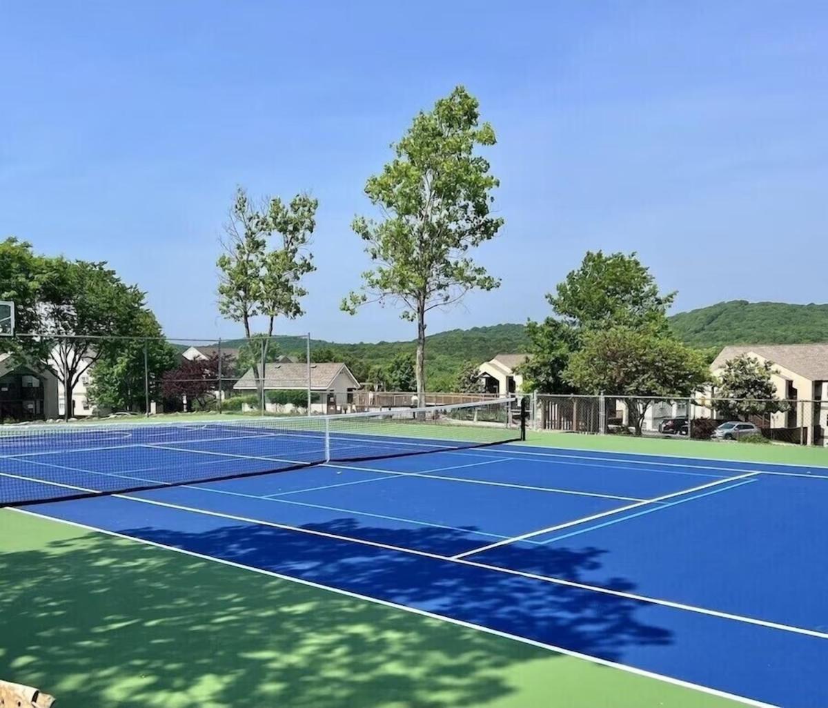 Beautiful Branson Getaway-Next To Silver Dollar City &Tablerock-Family Amenities 外观 照片