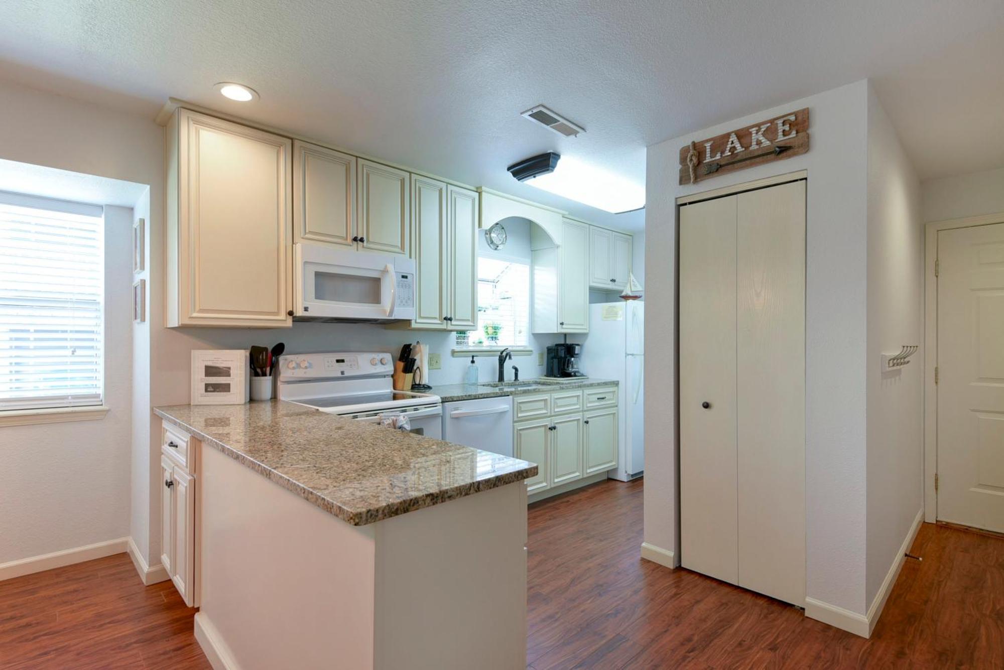 Beautiful Branson Getaway-Next To Silver Dollar City &Tablerock-Family Amenities 外观 照片