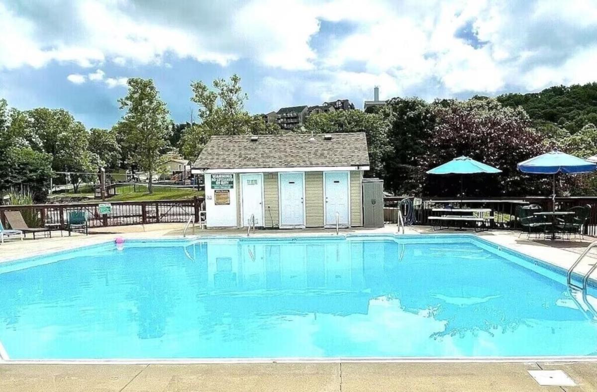 Beautiful Branson Getaway-Next To Silver Dollar City &Tablerock-Family Amenities 外观 照片